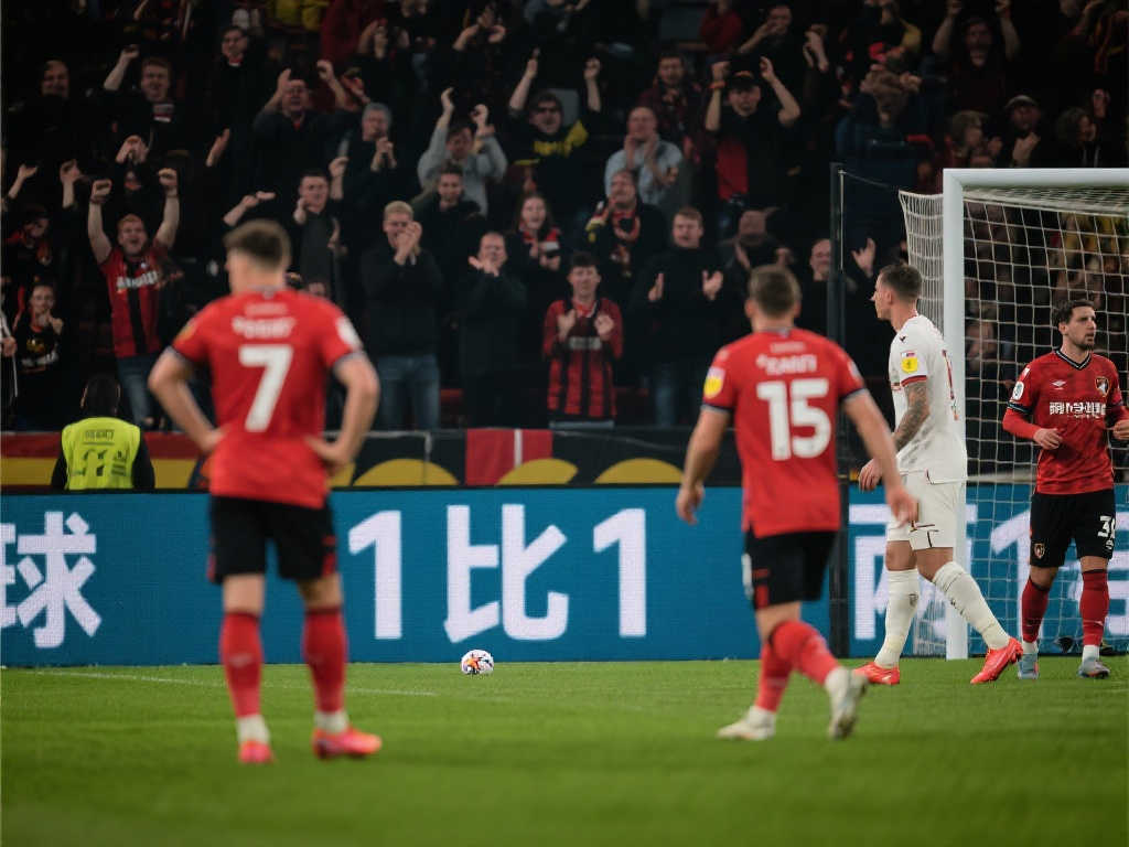 观众的呐喊 观众的呐喊